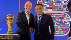 Chủ tịch FIFA Gianni Infantino làm việc cùng Chủ tịch LĐBĐ Việt Nam Trần Quốc Tuấn 